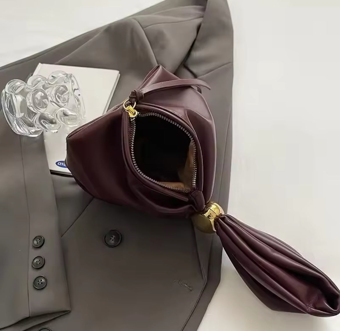 Madeleine bag